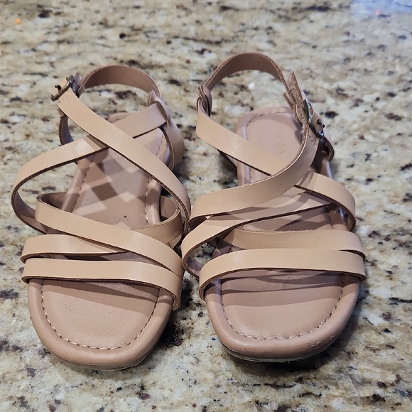 Old Navy Other - Old Navy Tan Sandals